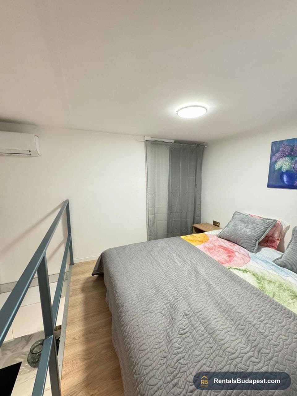 nvestment Property for Sale in Budapest District 5  Semmelweis utca 2
