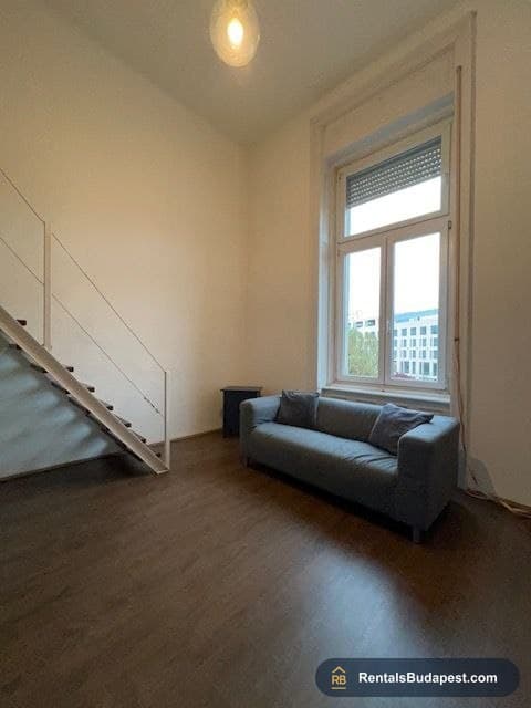 Investment Property for Sale near Blaha Lujza tér
