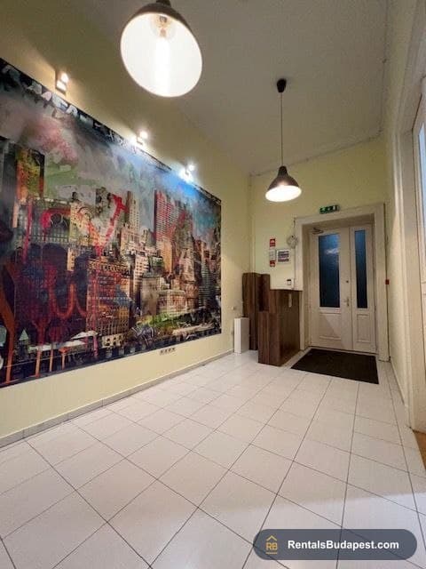Investment Property for Sale near Blaha Lujza tér