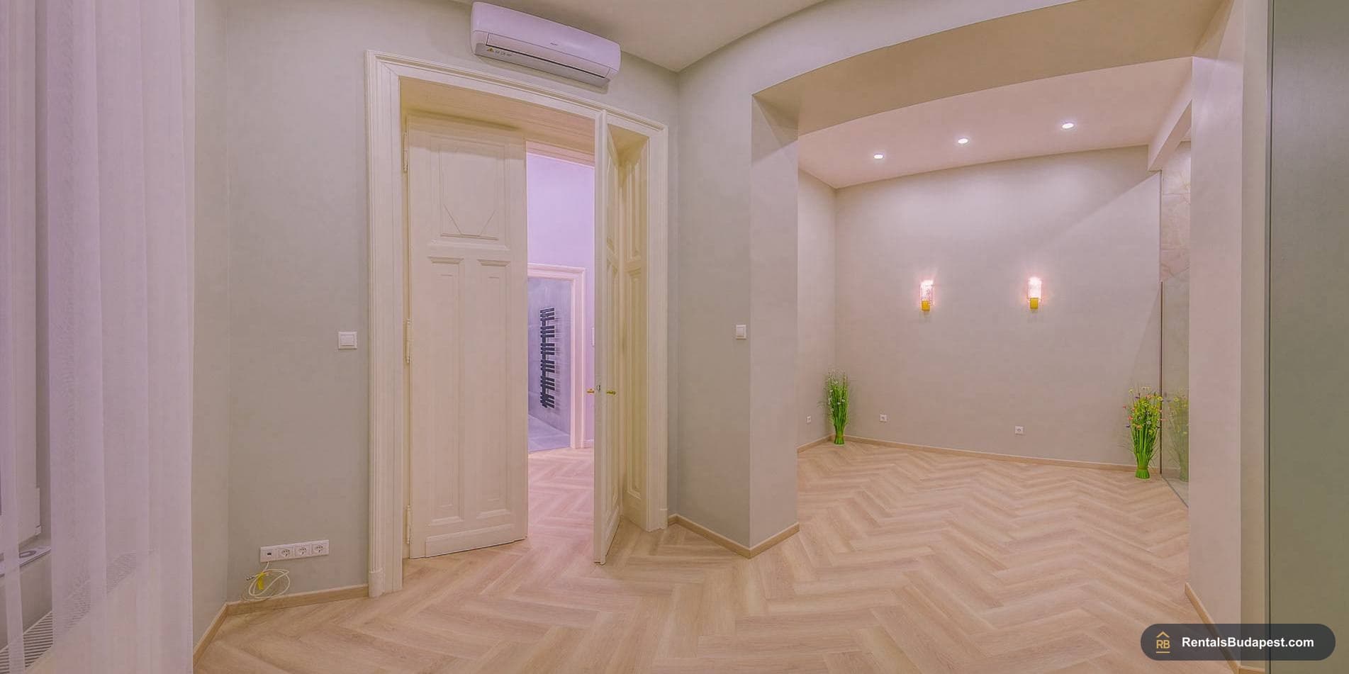 Luxury 2-Bedroom Apartment for Rent in Budapest V – Október 6. utca