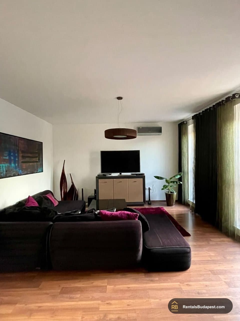 Furnished 2-Bedroom Apartment for Rent on Sobieski János utca, Budapest IX