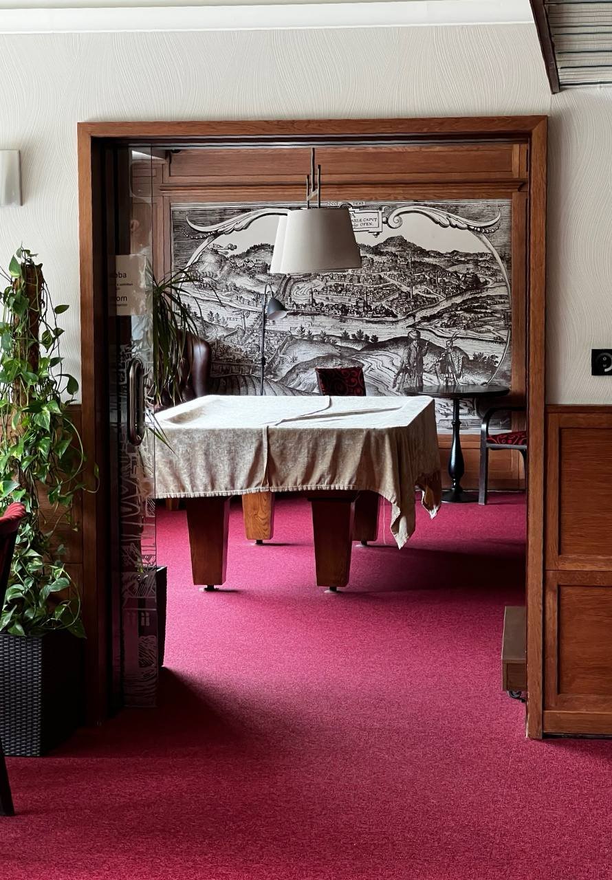 One bedroom apartment Budapest 9th District – luxury furnished flat with balcony, wellness access, and 24/7 reception near Boráros tér