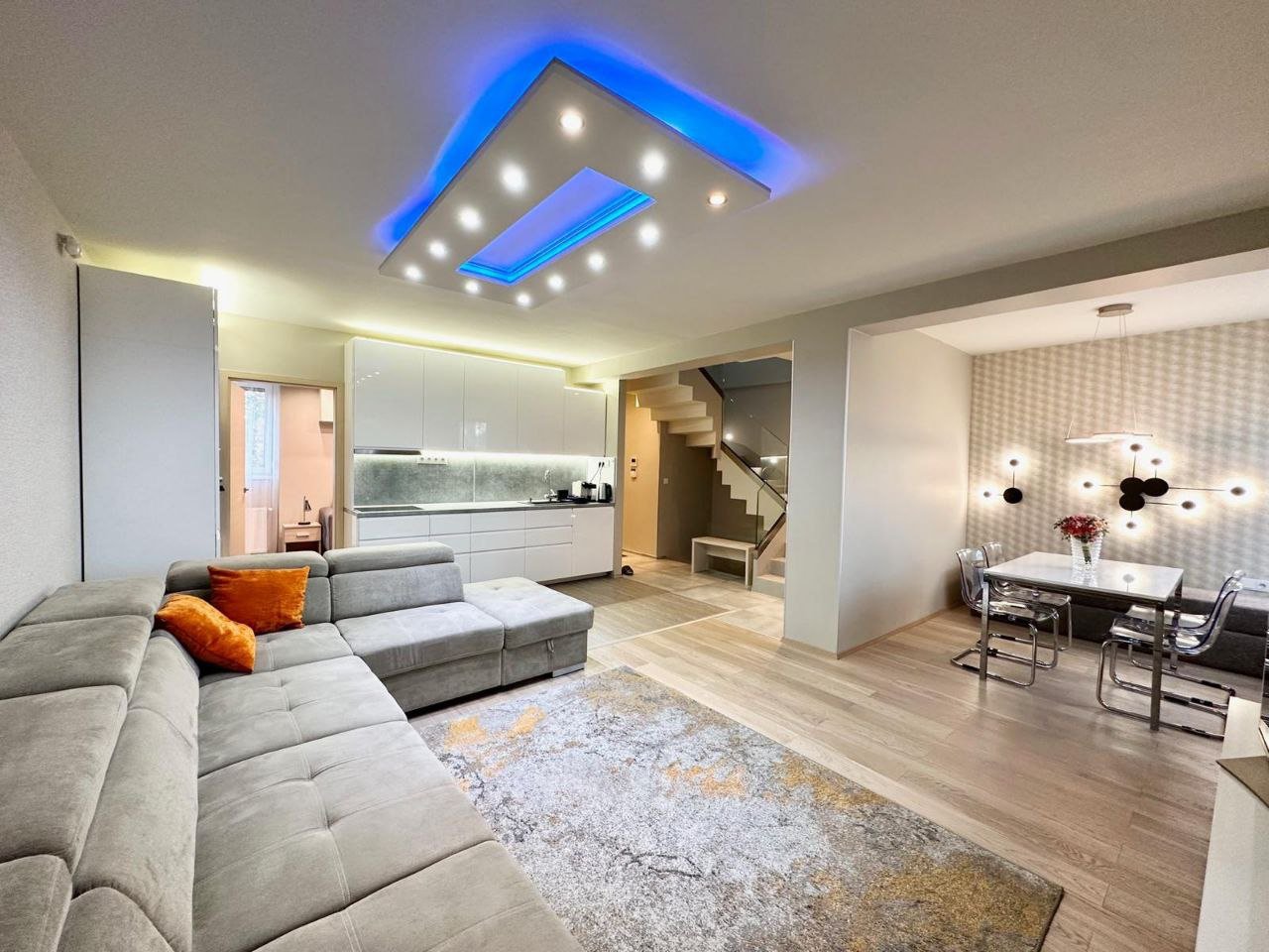 Luxury apartment Gellért Hill Budapest – panoramic view, furnished, 3 bedrooms, sauna, and rooftop terrace