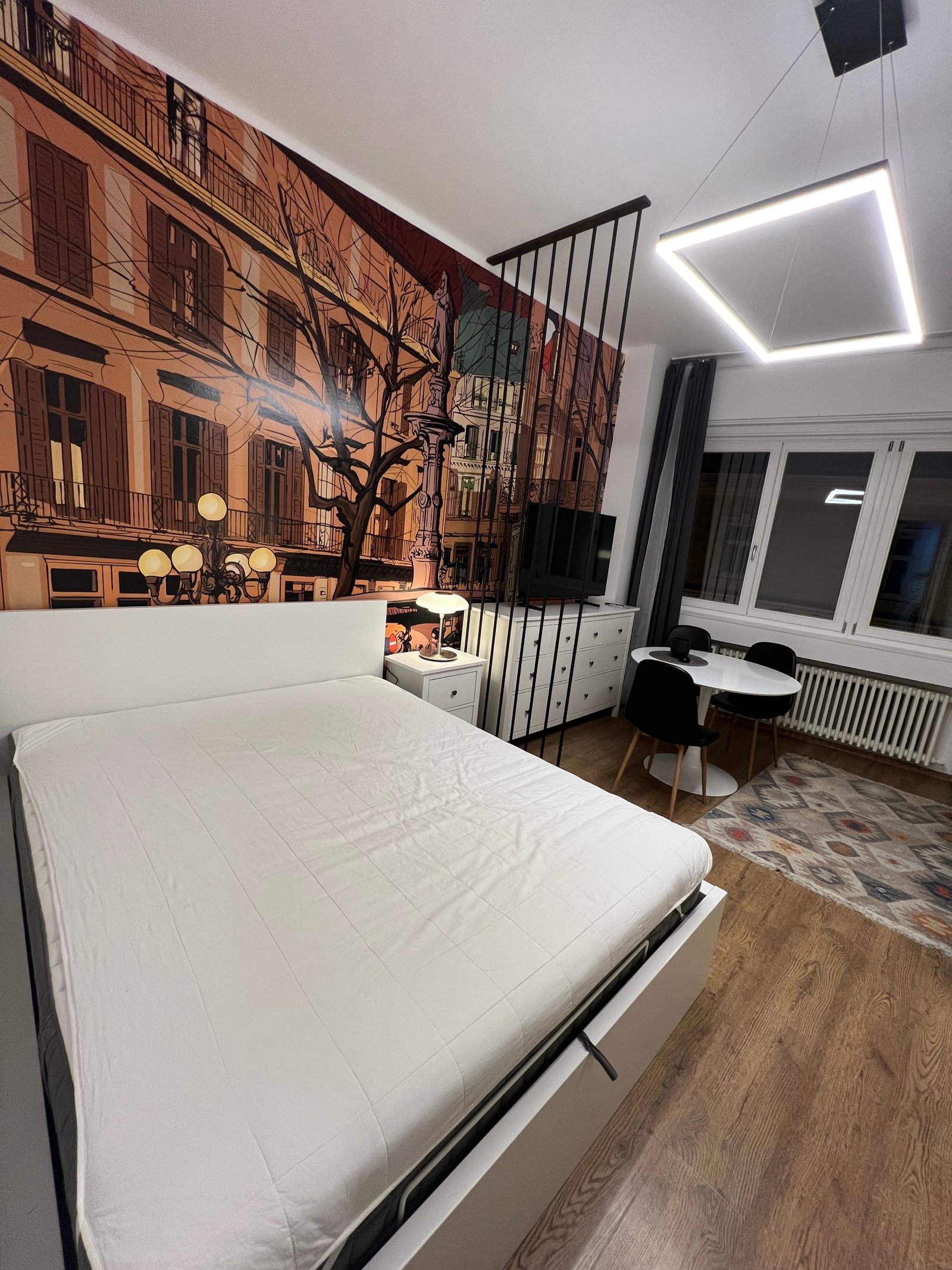 Studio apartment Budapest Váci Utca – renovated 3rd floor flat with triple-glazed windows and modern interior near Metro 3 and Astoria