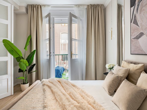 Renovated apartment in Budapest 13th District with balcony