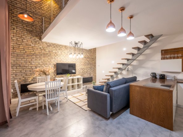 1-bedroom apartment for rent in Budapest 6th District near Oktogon with gallery design